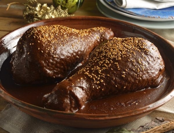 Riqueza gastronómica de Oaxaca deleita en la VI Cumbre Internacional de Gastronomía